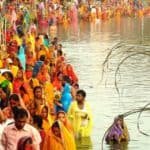 chhath-puja-2018-listening-to-these-songs-will-stir-your-mind-with-devotion