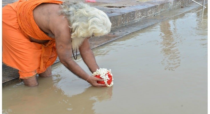 अस्थि विसर्जन