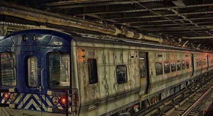 मेट्रो स्टेशन