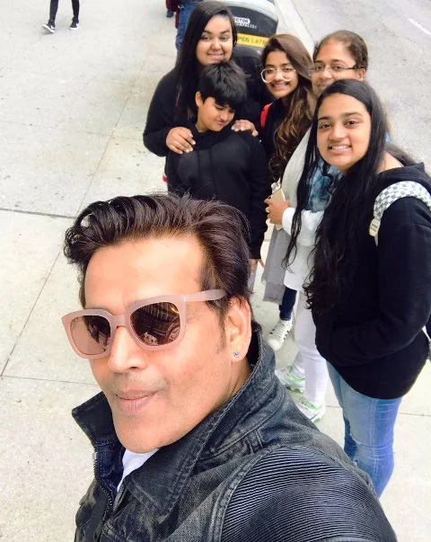 Ravi Kishan wife and Children