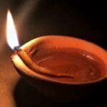 देवता को दीपक देने का नियम