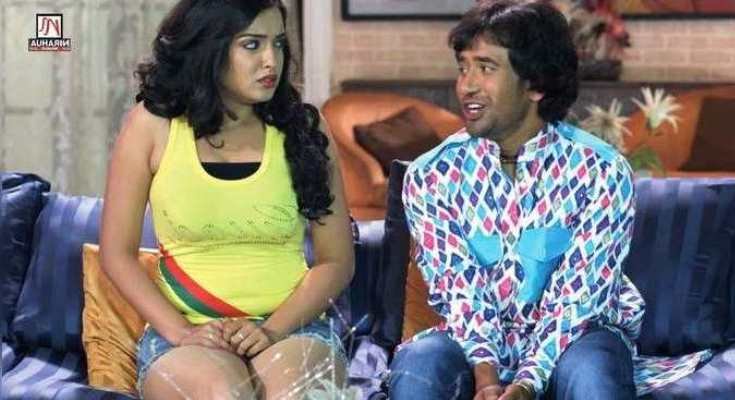 निरहुआ और आम्रपाली की कॉमेडी