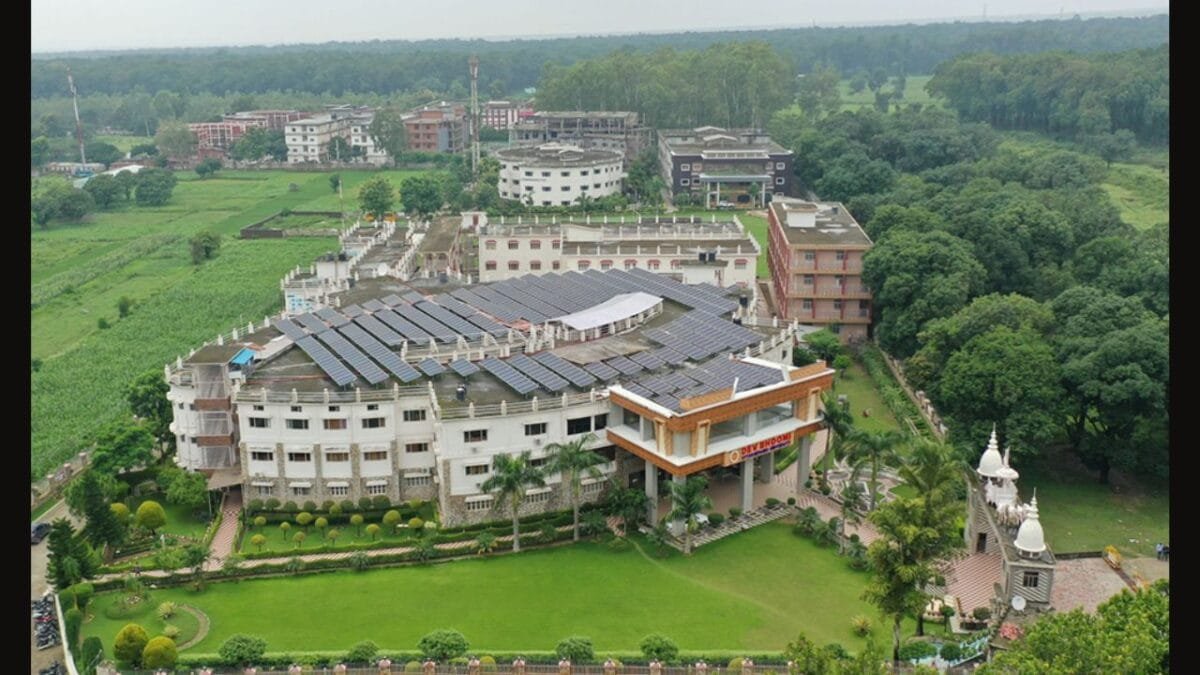 BAMS में एडमिशन